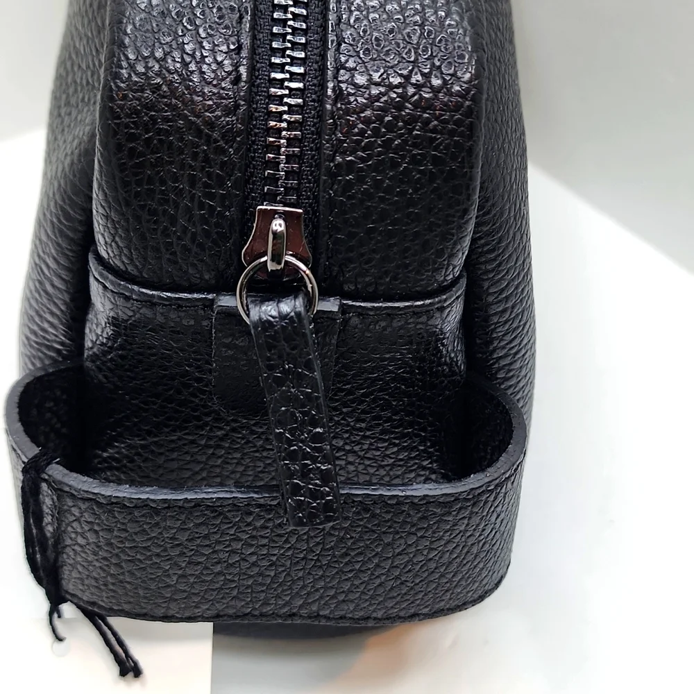 MASSEI, GENUINE LEATHER, MADE IN ITALY, MEN’S TOILETRY BAG, HAND MADE BLACK